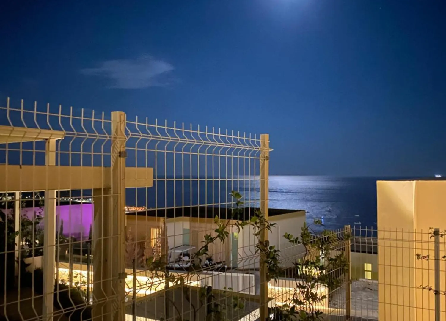 Green Coast Palase Sun Kissed Terrace 1-Bedroom Villa 0*, פאלאסה